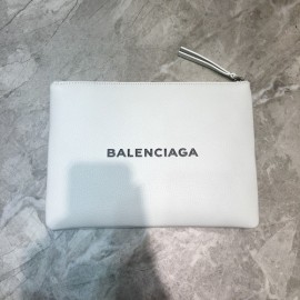 [커스텀급]BALENCIAGA 발렌시아가 로고 프린팅 클러치백 26cm