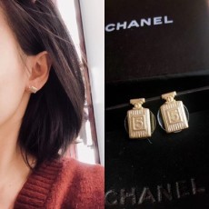 CHANEL 샤넬 귀걸이